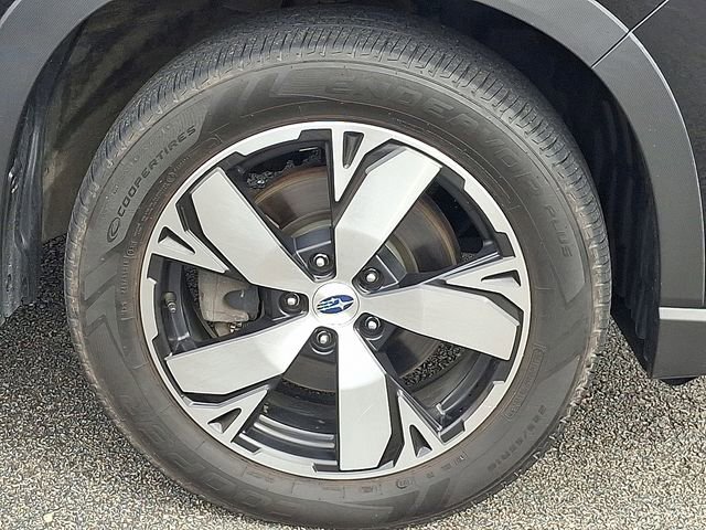 Used 2021 Subaru Forester Touring w/ Popular Package #2 image 8