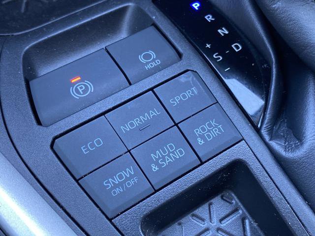 Used 2023 Toyota RAV4 XLE w/ Convenience Package image 22