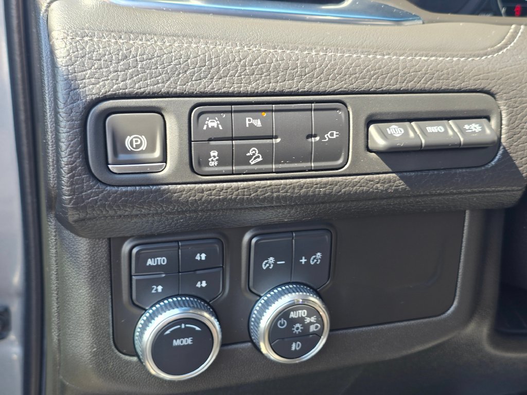 Used 2021 GMC Yukon XL Denali AWD/4WD image 26