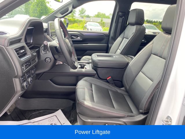 Used 2024 Chevrolet Suburban RST w/ Luxury Package AWD/4WD image 16
