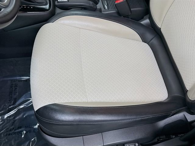 Used 2020 Buick Encore Preferred image 19