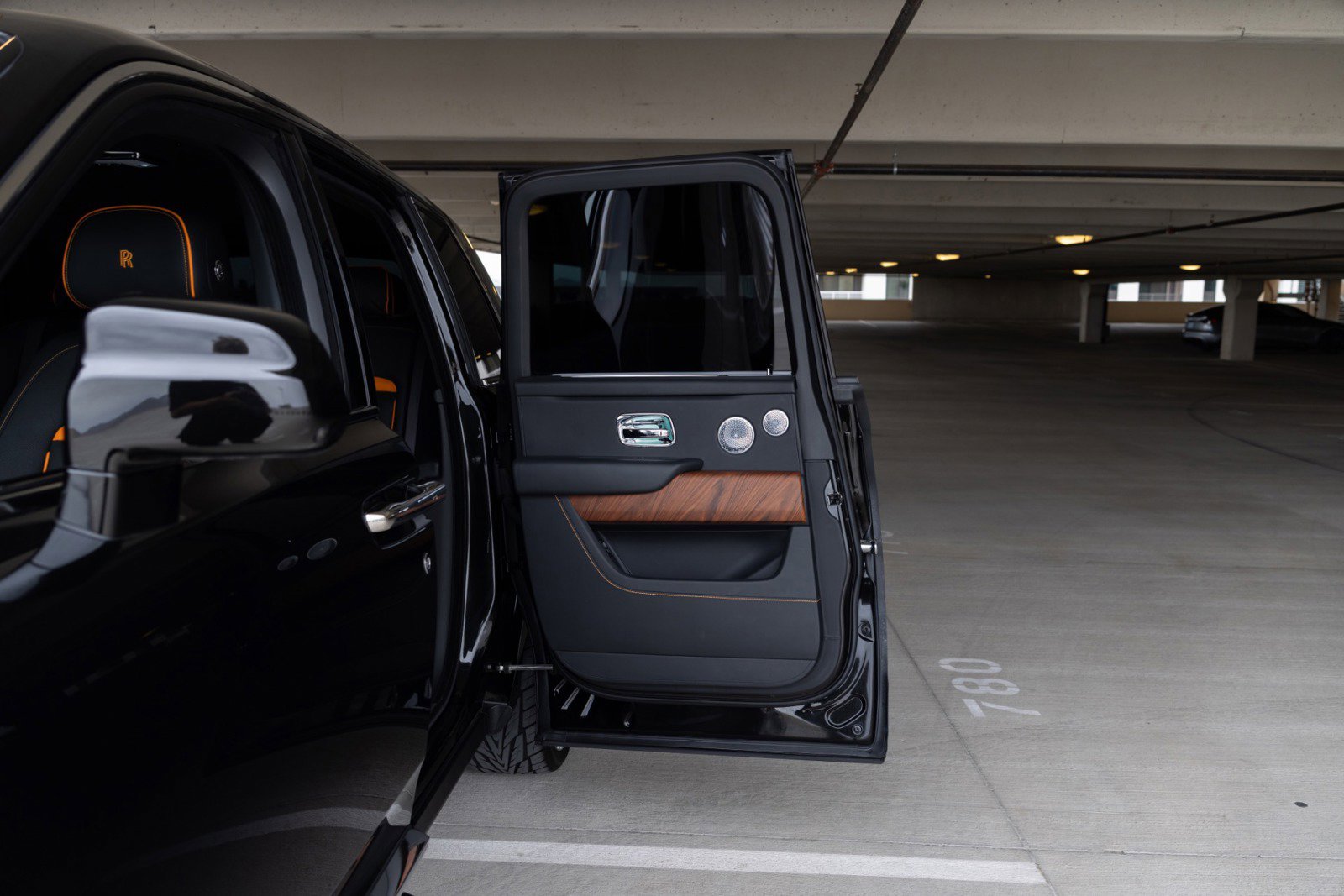 Used 2021 Rolls-Royce Cullinan image 39