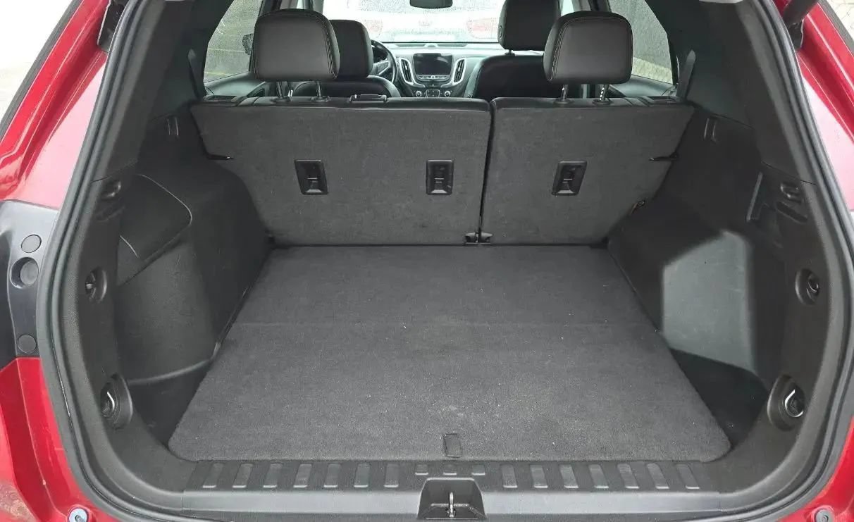 Used 2021 Chevrolet Equinox Premier FWD image 7