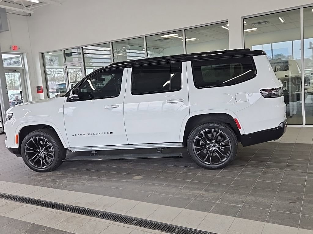 Used 2024 Jeep Grand Wagoneer Series III w/ Quick Order Packagew 28T image 8