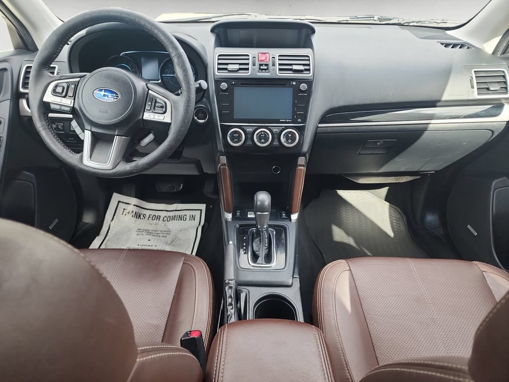 Used 2017 Subaru Forester 2.5i Touring AWD/4WD image 11