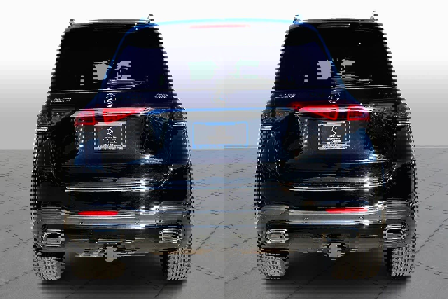 Used 2023 Mercedes-Benz GLE 350 4MATIC image 4