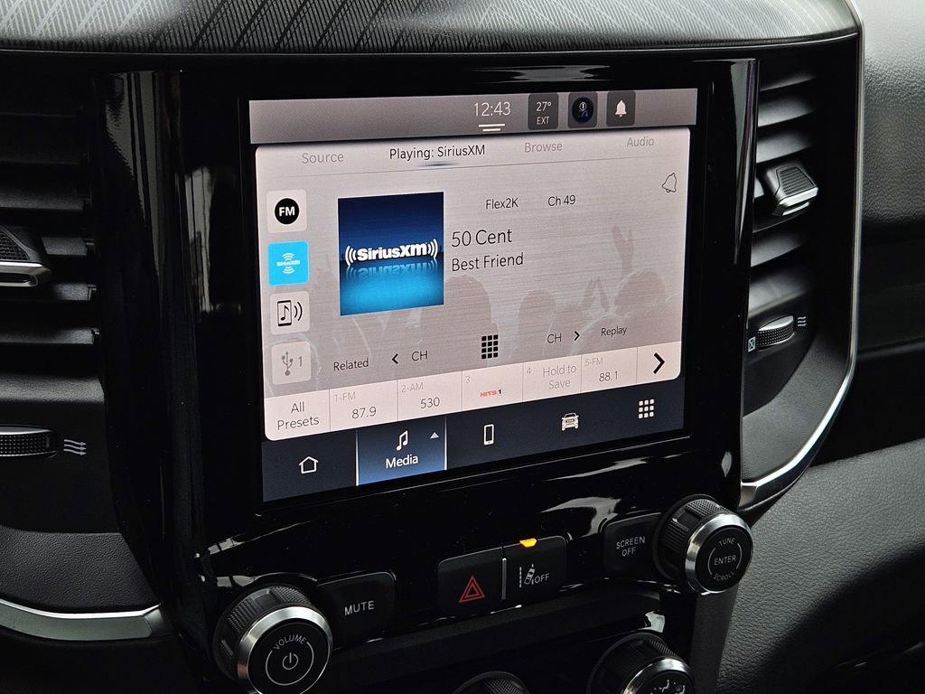 New 2026 RAM 1500 Express AWD/4WD image 17