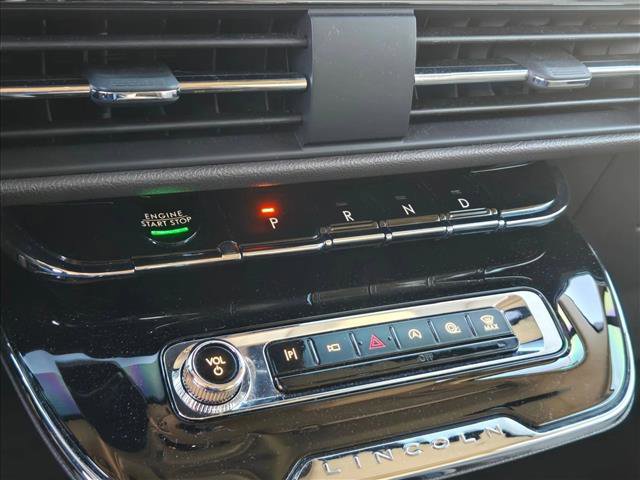 Certified 2023 Lincoln Corsair FWD w/ Equipment Group 101A image 14