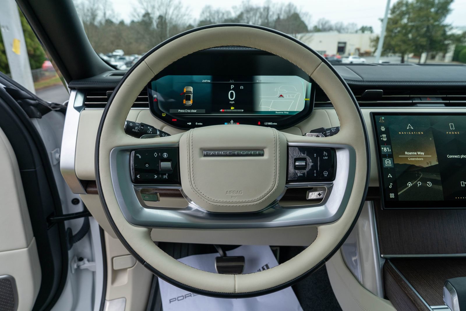 Used 2024 Land Rover Range Rover Autobiography image 21