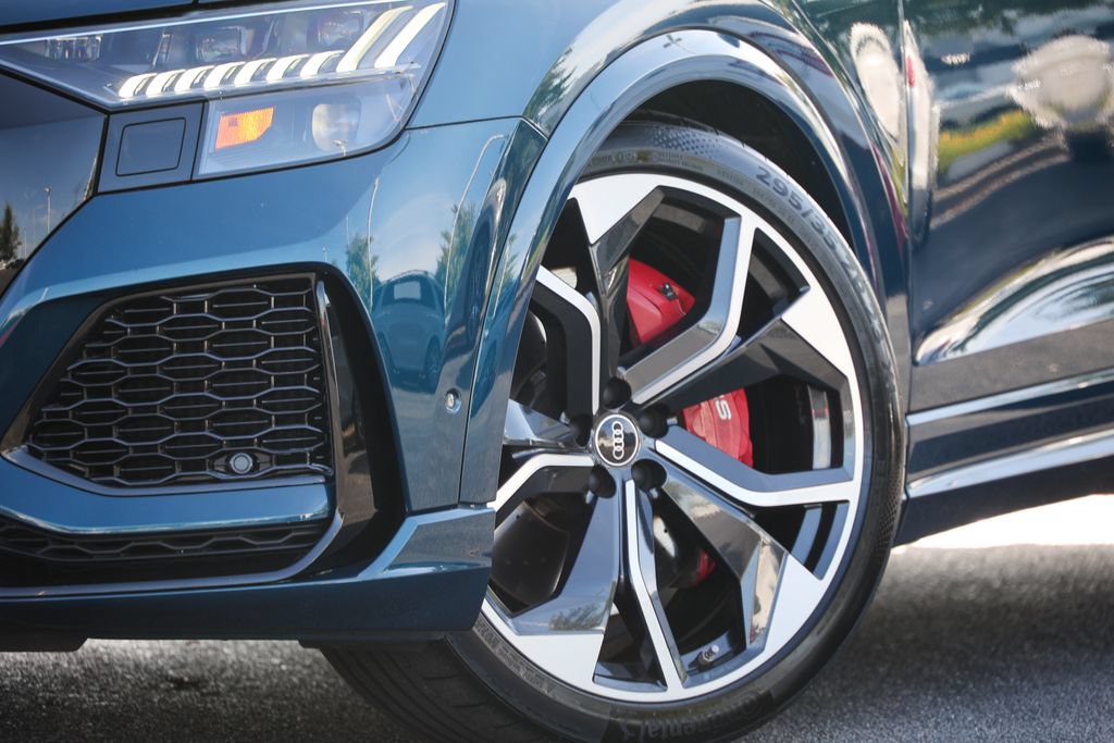 Used 2021 Audi RS Q8 w/ Black Optic Package AWD/4WD image 18