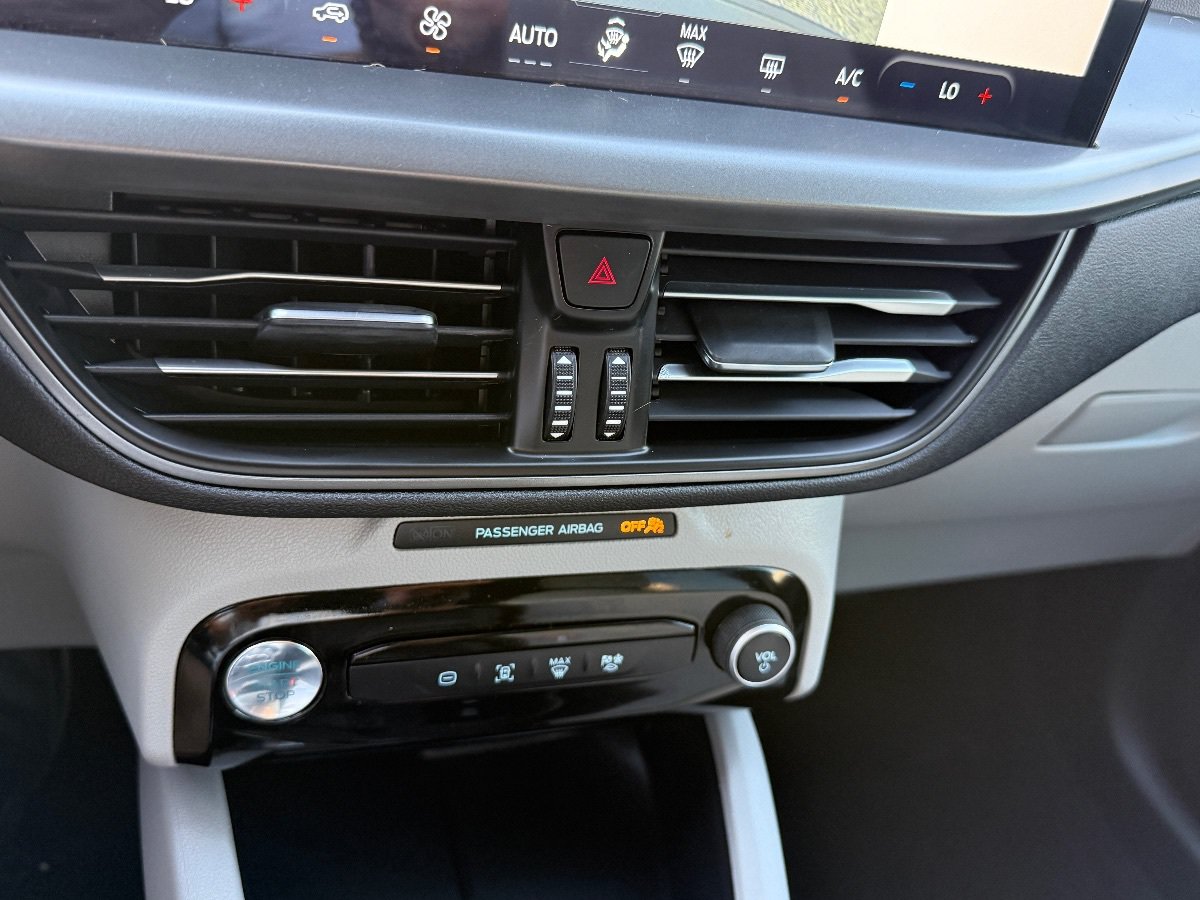 Used 2023 Ford Escape Active w/ Tech Pack #1 FWD image 30