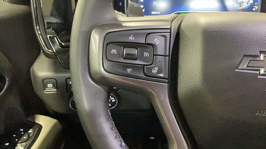 Used 2023 Chevrolet Silverado 1500 ZR2 image 13