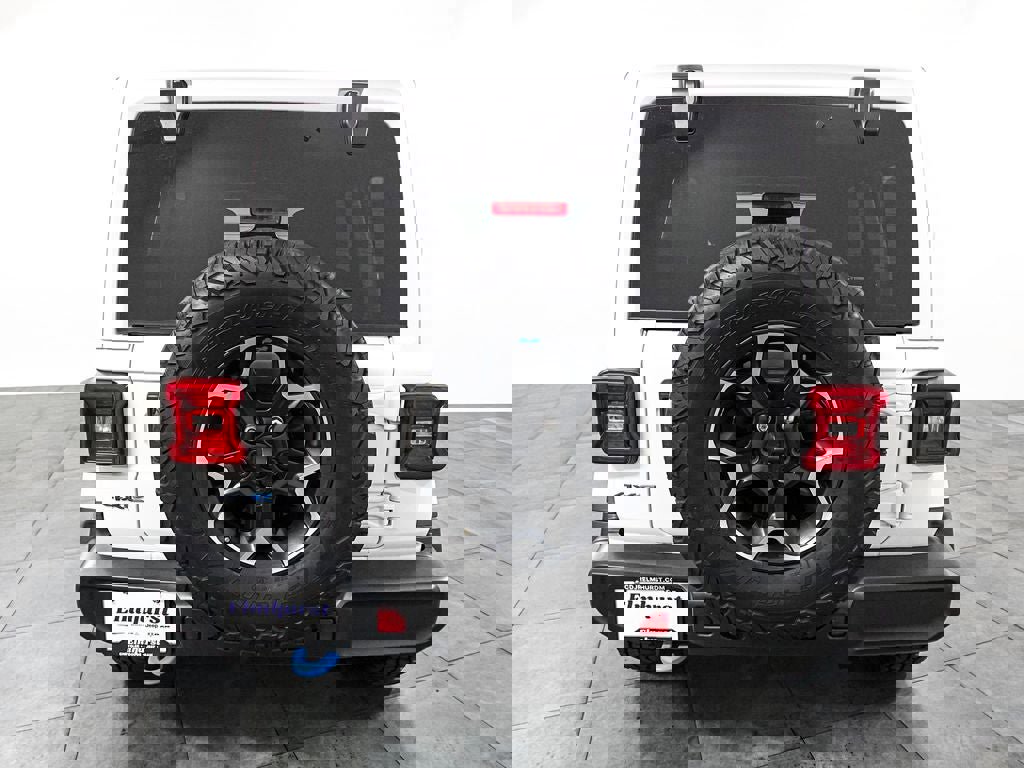 Used 2022 Jeep Wrangler Unlimited Rubicon 4xe w/ Cold Weather Group image 5