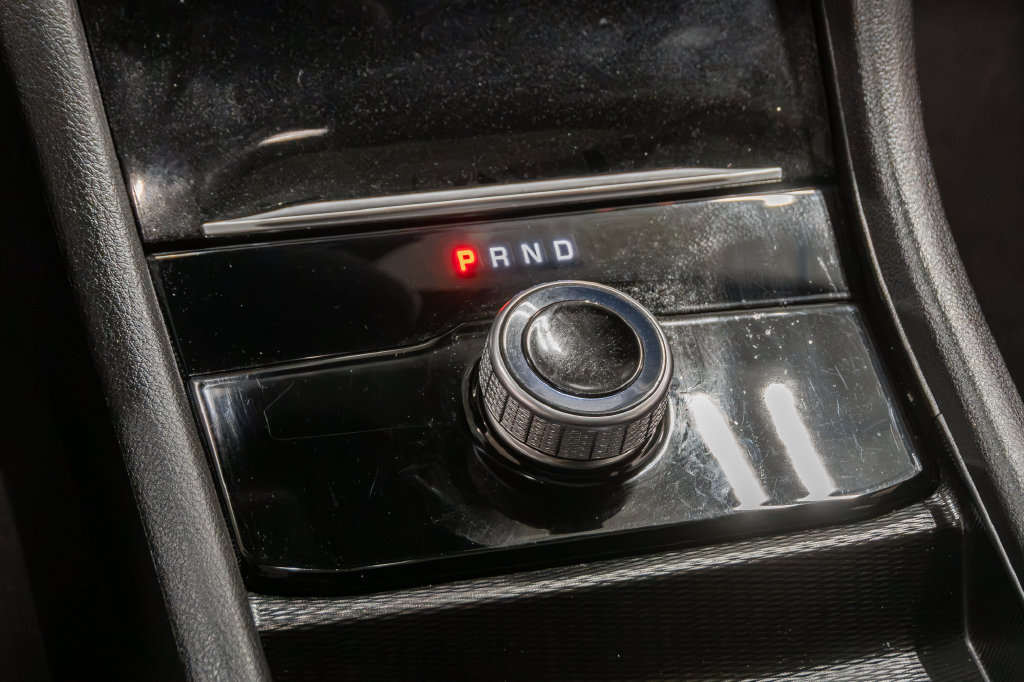 Used 2024 Jeep Grand Cherokee Altitude AWD/4WD image 21