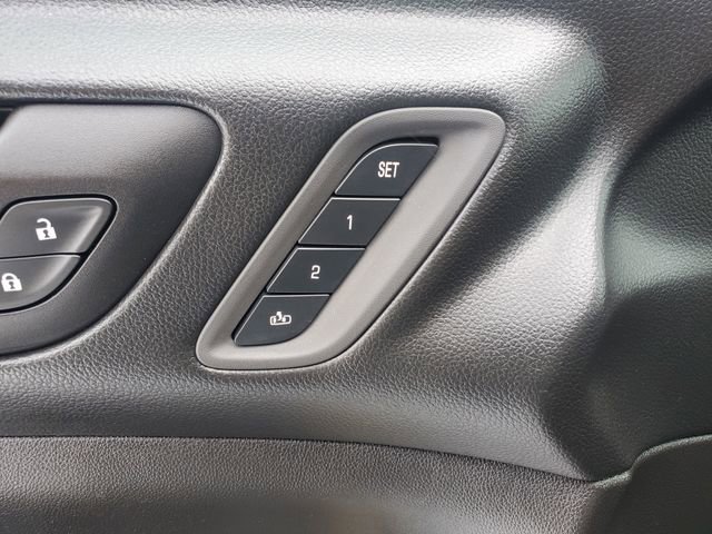 Used 2017 GMC Acadia Denali w/ Technology Package image 17