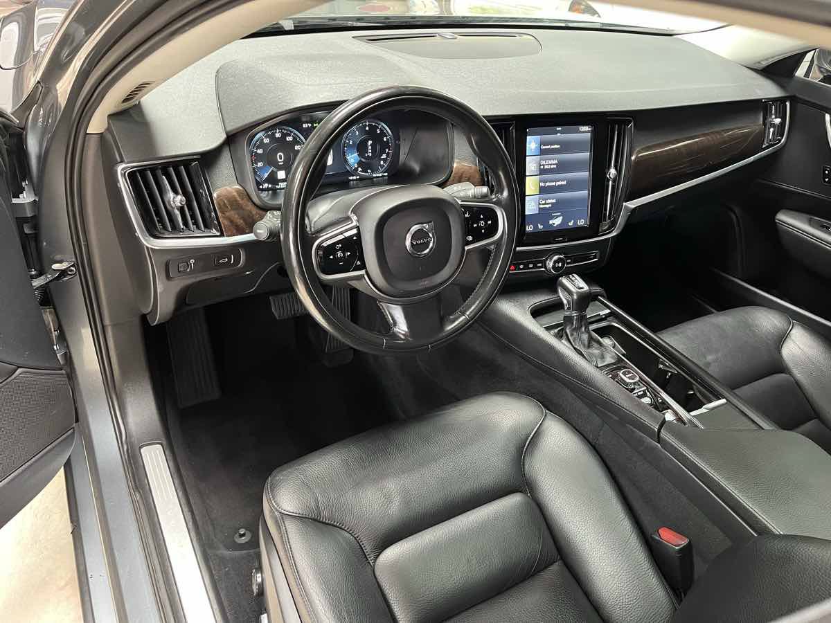 Used 2017 Volvo S90 T6 Momentum AWD/4WD image 11