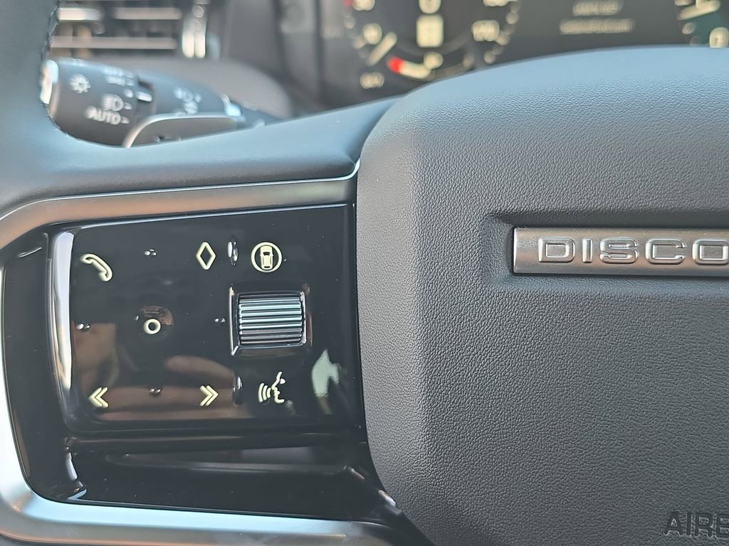 New 2026 Land Rover Discovery Sport Landmark image 19