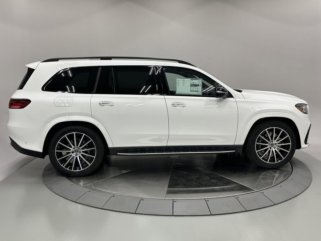 New 2026 Mercedes-Benz GLS 580 4MATIC image 8