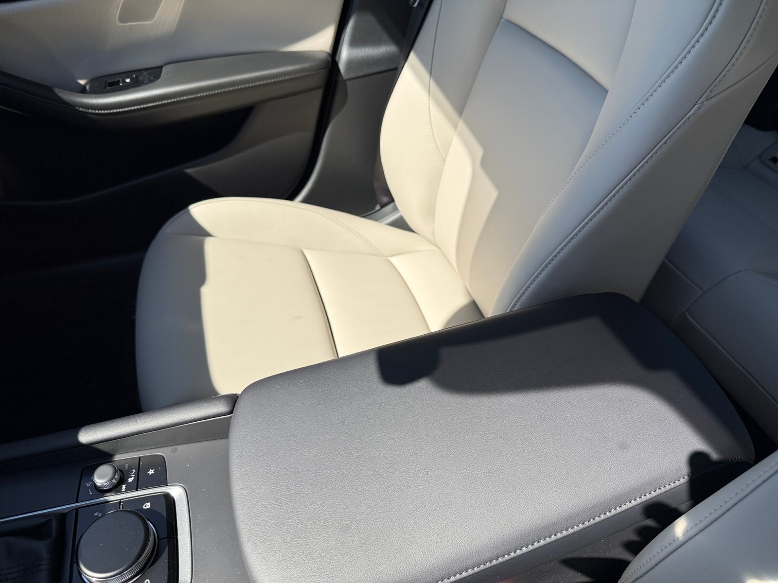 New 2026 MAZDA MAZDA3 2.5 S Sedan w/ Preferred Pkg FWD image 14