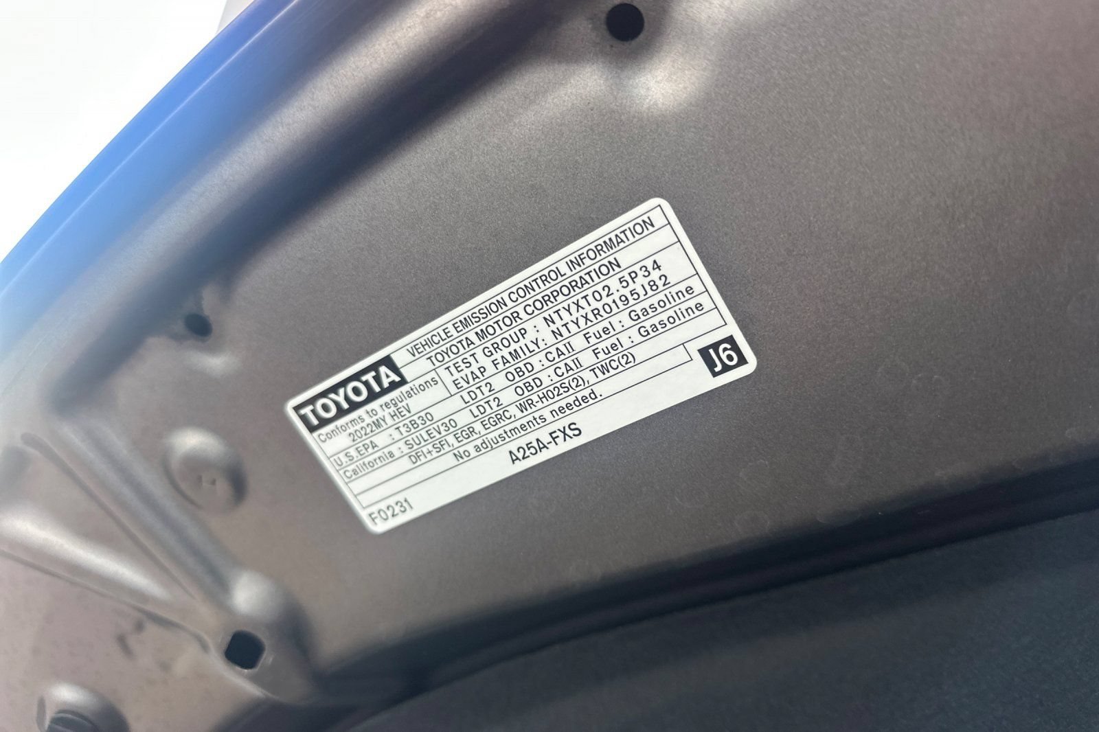 Certified 2022 Toyota Sienna XLE w/ XLE Plus Package FWD image 38