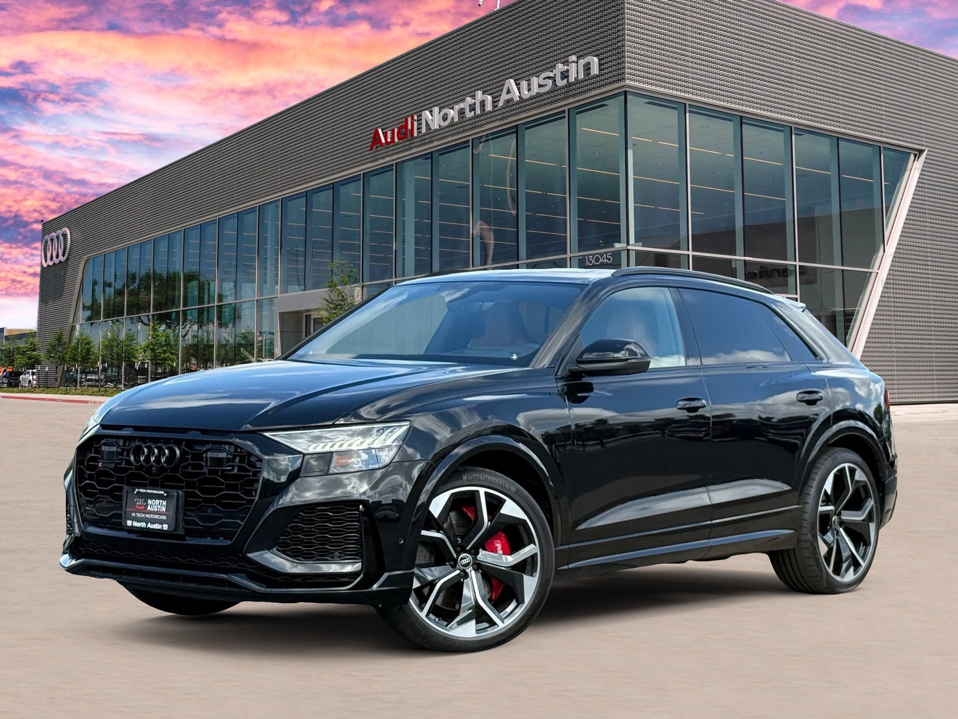 Used 2023 Audi RS Q8 w/ Black Optic Package