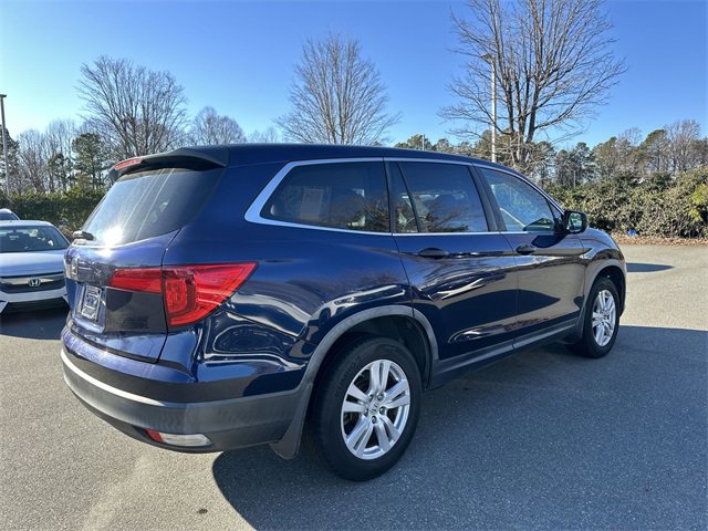 Used 2016 Honda Pilot LX image 5