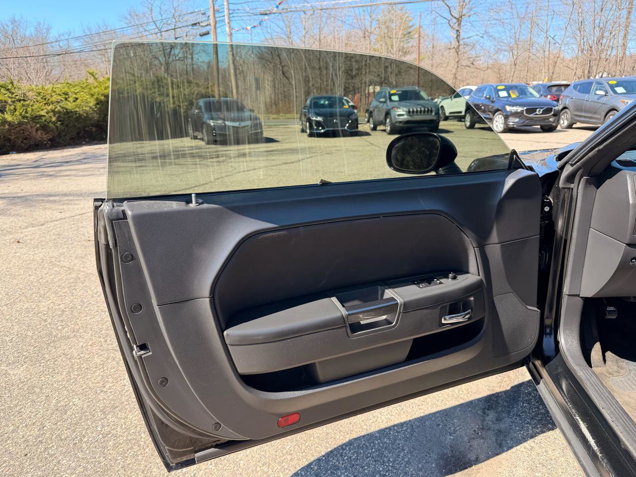 Used 2014 Dodge Challenger SXT w/ Super Sport Group (SS/T) image 17