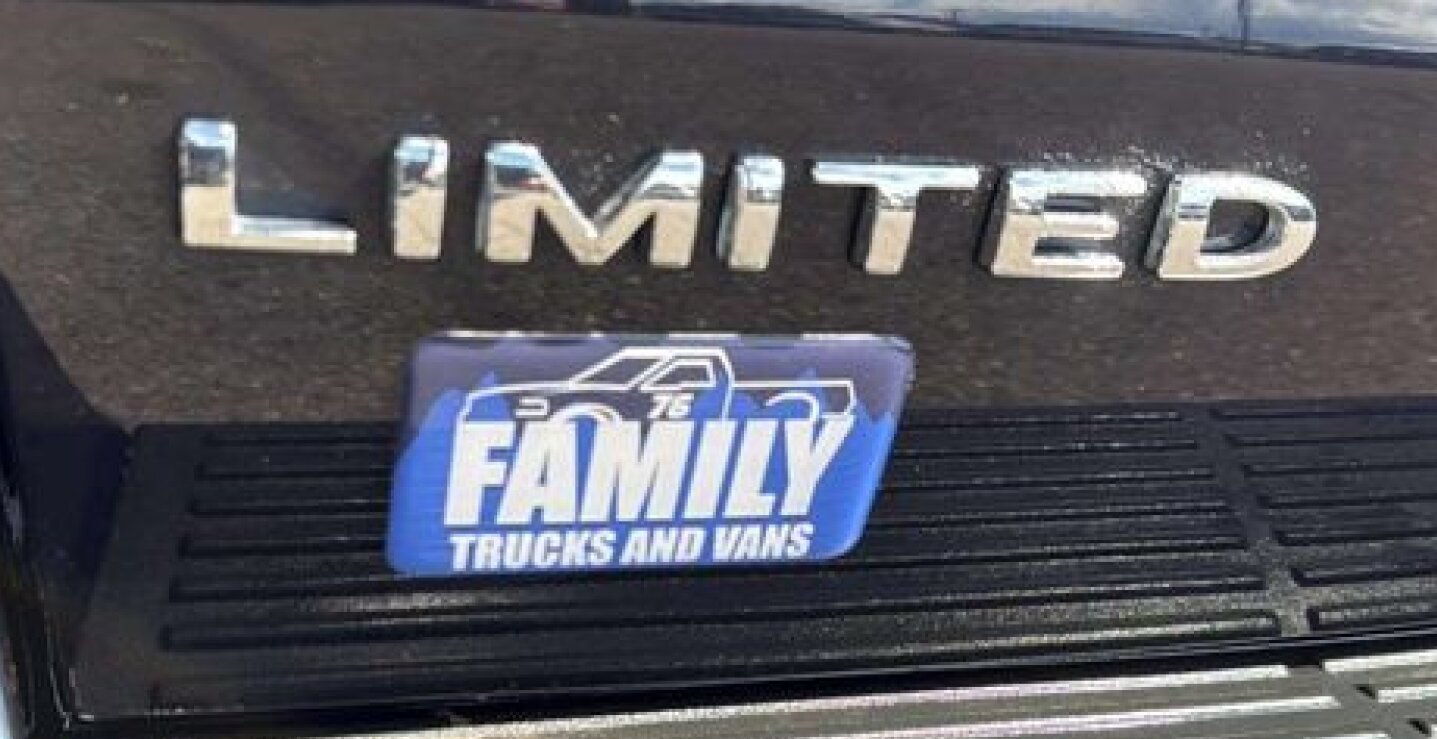 Used 2021 Ford Expedition Max Limited AWD/4WD image 21