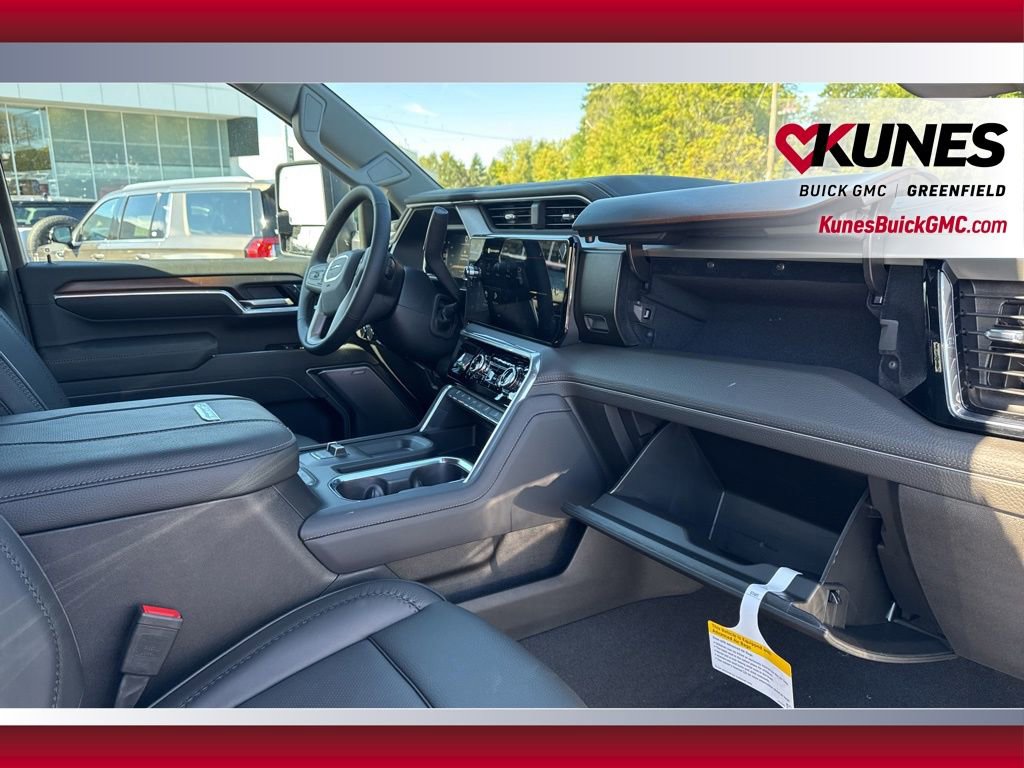 New 2026 GMC Sierra 3500 Denali w/ Denali Reserve Package image 59