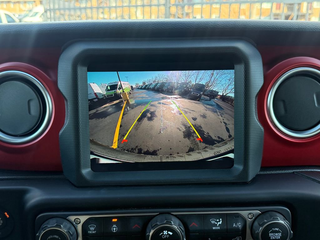 Used 2022 Jeep Wrangler Unlimited Rubicon w/ LED Lighting Group image 23