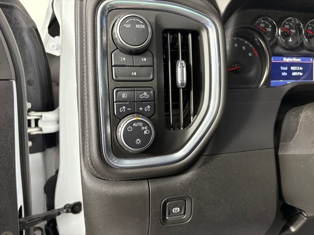 Used 2020 Chevrolet Silverado 3500 LT w/ Convenience Package image 14