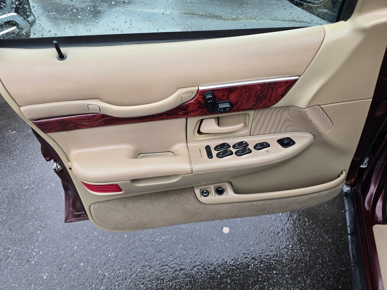 Used 2001 Mercury Grand Marquis GS image 13