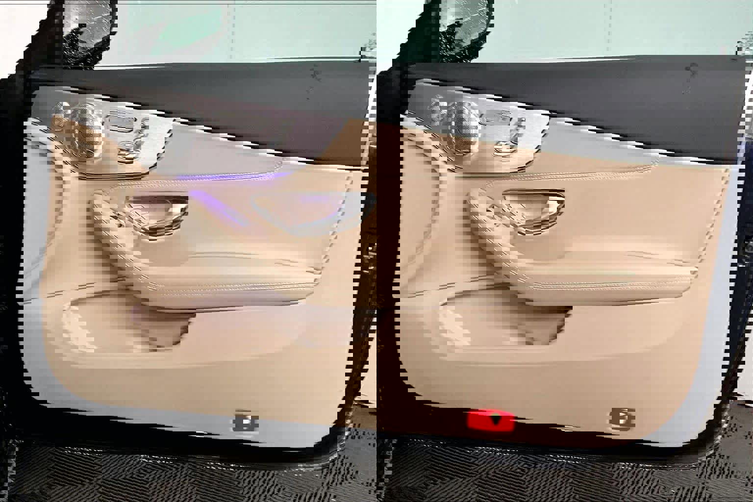 Used 2021 Mercedes-Benz C 300 4MATIC Coupe w/ AMG Line image 19