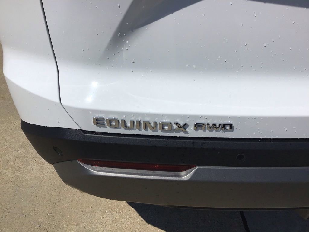 New 2026 Chevrolet Equinox LT w/ Convenience Package II image 35