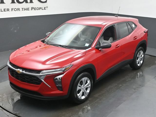 New 2026 Chevrolet Trax LS FWD image 23