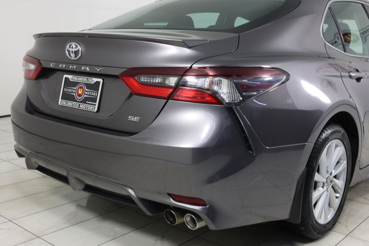 Used 2024 Toyota Camry SE FWD image 40