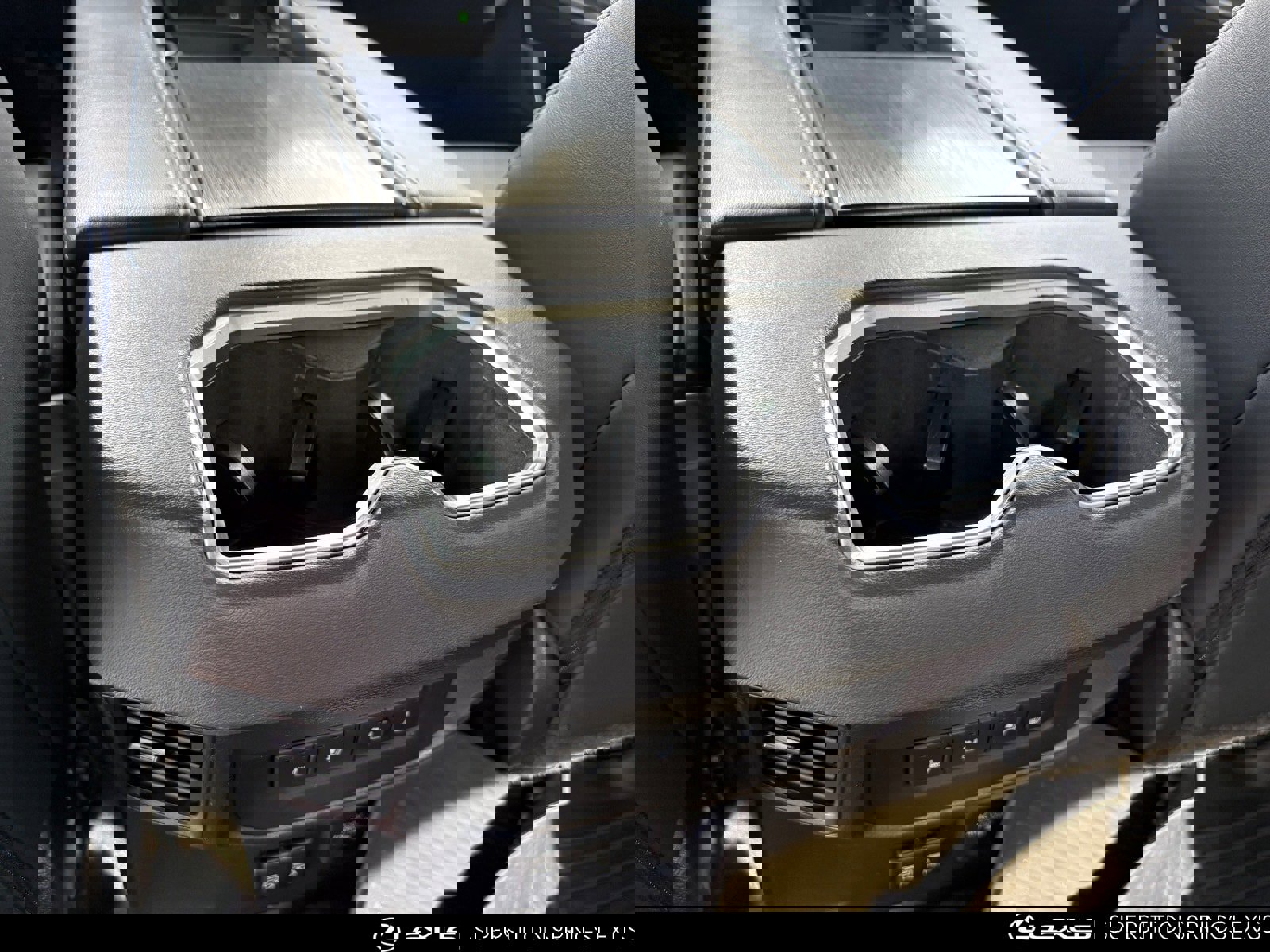 Used 2023 Toyota Tundra Platinum image 29