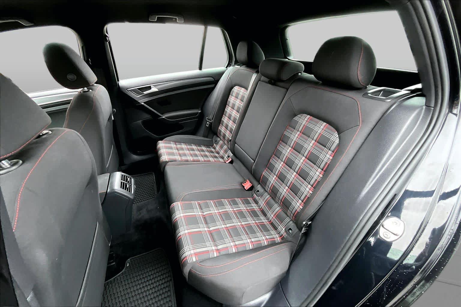 Used 2021 Volkswagen GTI S FWD image 21