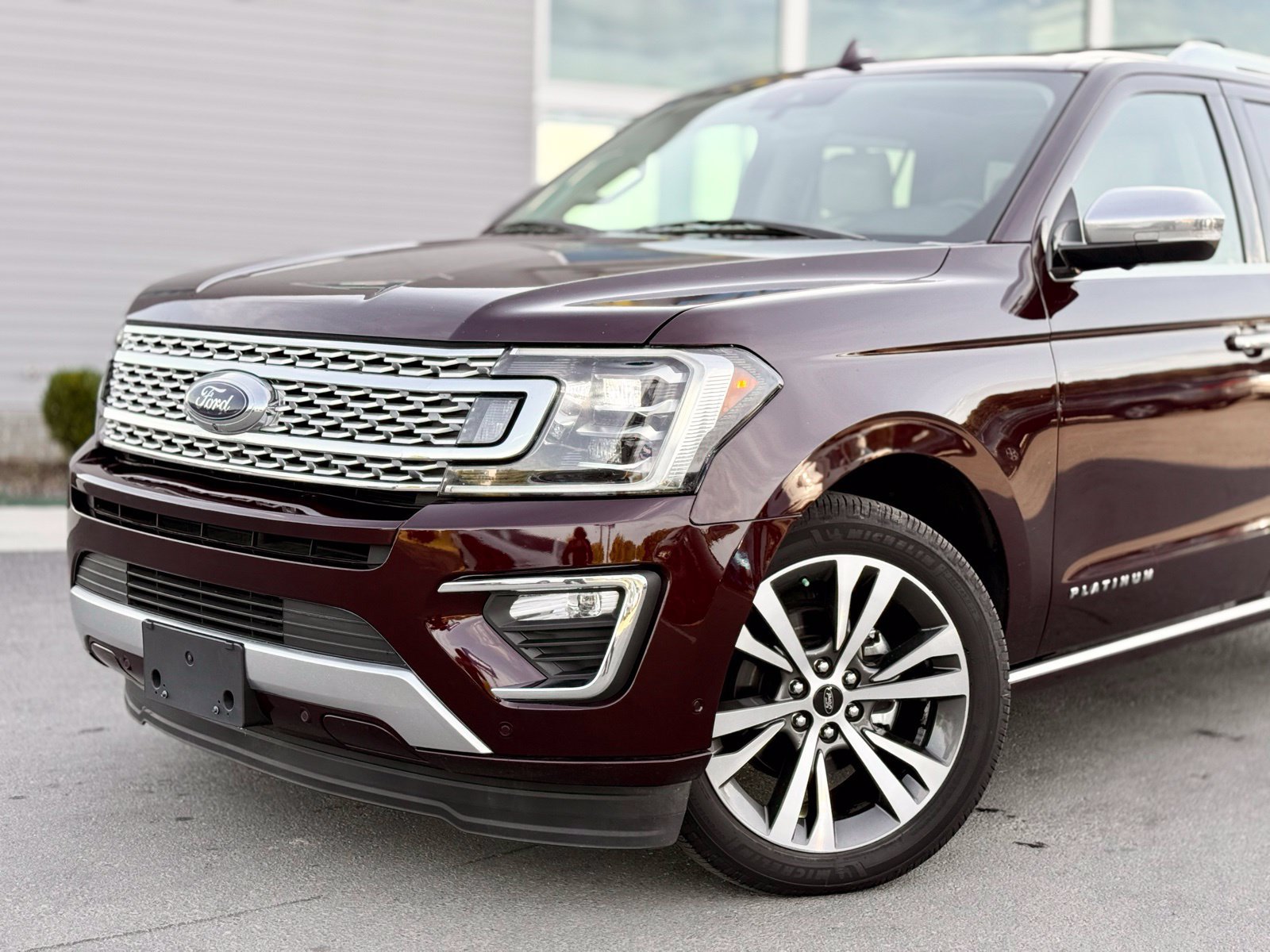 Used 2020 Ford Expedition Platinum RWD image 4