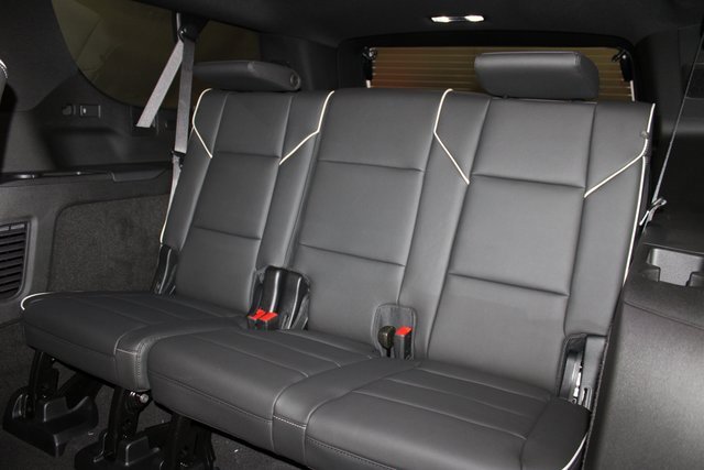 New 2026 Cadillac Escalade ESV Luxury w/ Touring Package image 9