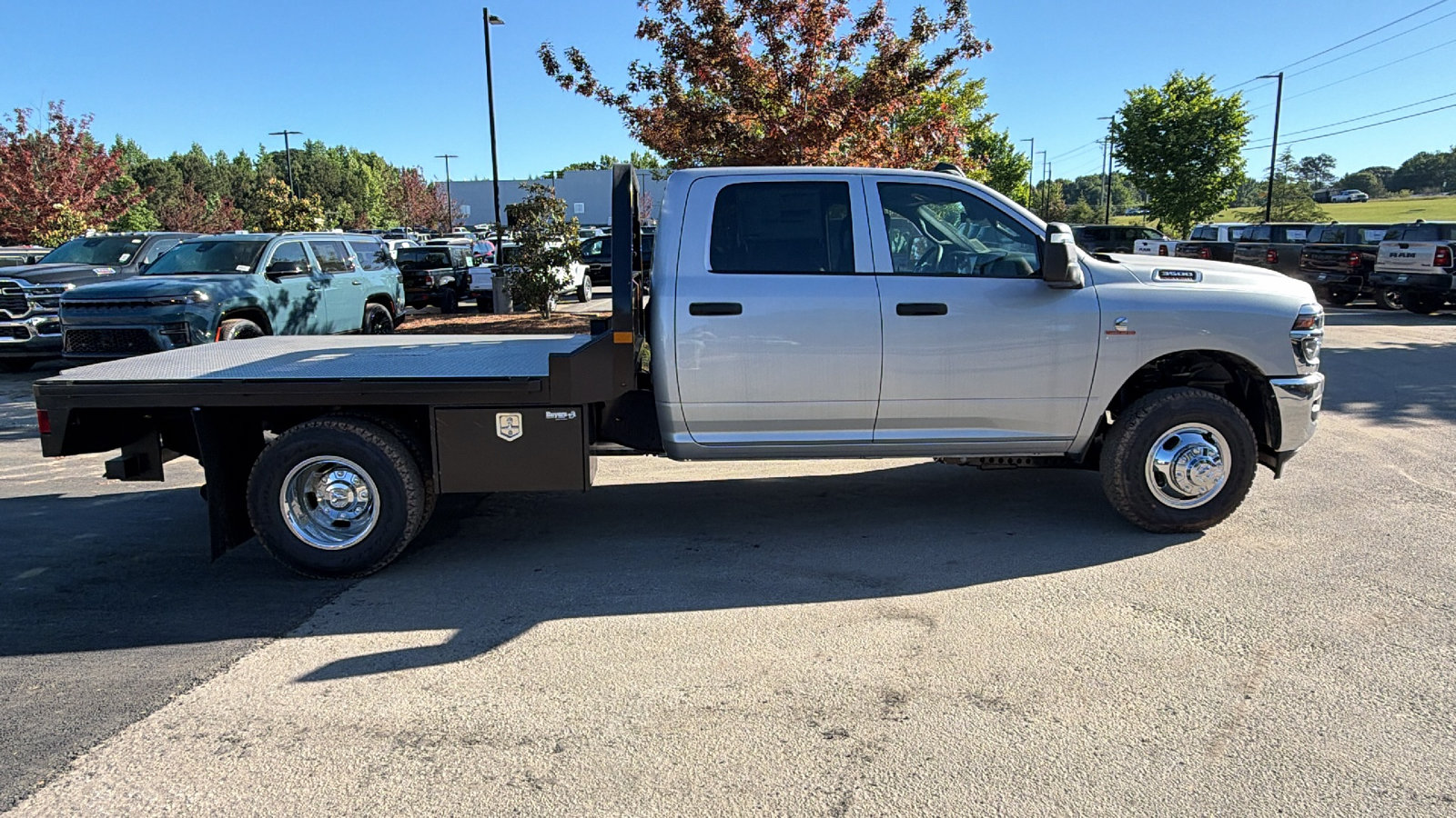 New 2026 RAM 3500 Tradesman w/ Chrome Appearance Group A AWD/4WD image 7