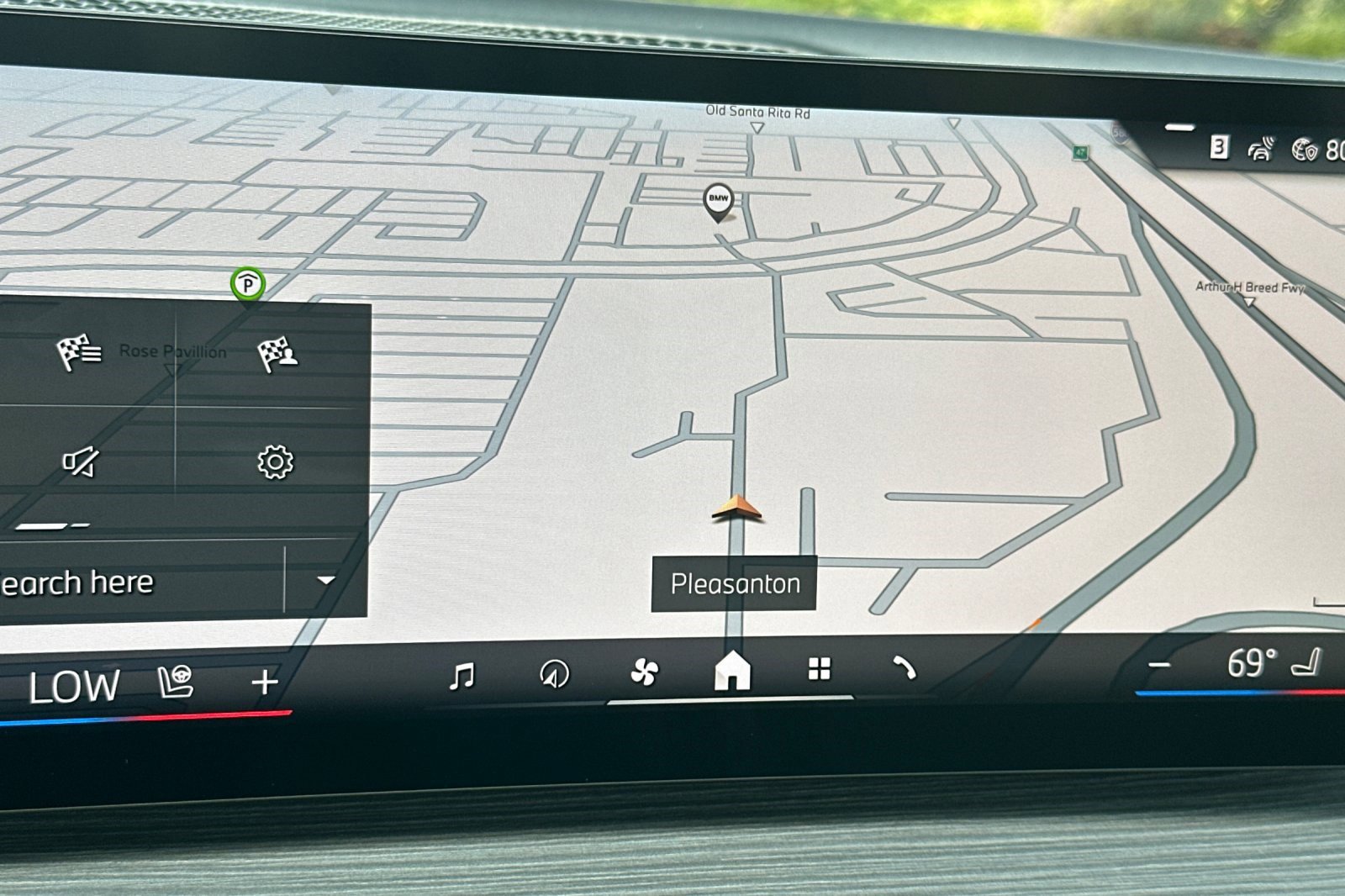 Used 2025 BMW 430i Coupe w/ Convenience Package image 23