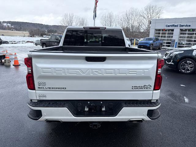 Used 2022 Chevrolet Silverado 1500 High Country w/ Safety Package II image 4