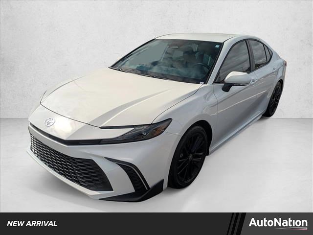 Used 2026 Toyota Camry SE w/ Convenience Package image 1