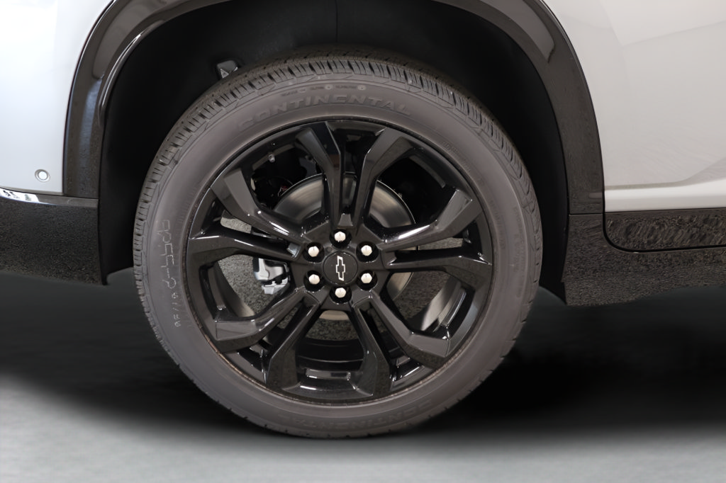 New 2027 Chevrolet Traverse RS w/ LPO, Floor Liner Package AWD/4WD image 38