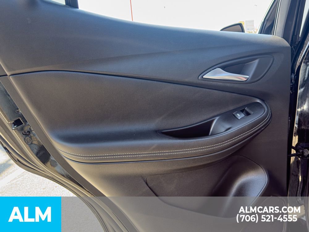 Used 2024 Buick Encore GX Sport Touring image 16