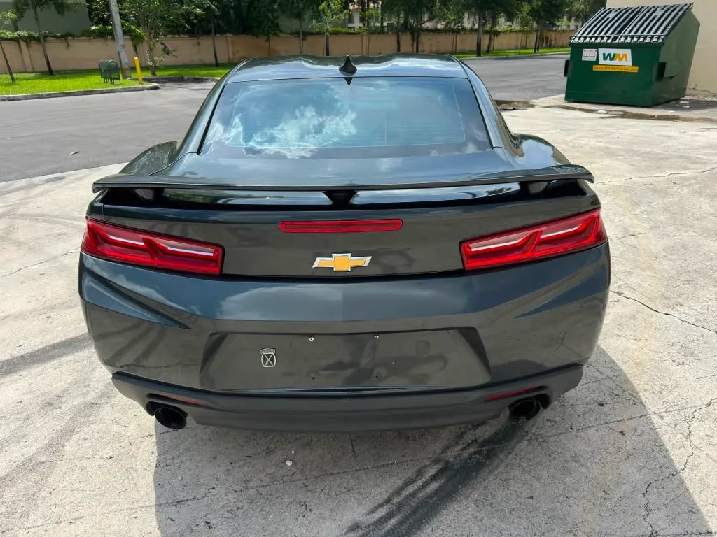 Used 2016 Chevrolet Camaro LT RWD image 6