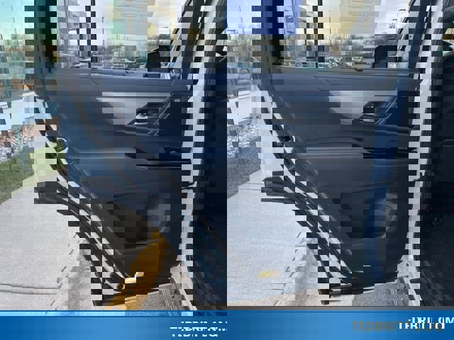 Used 2024 Lexus LX 600 F Sport image 21