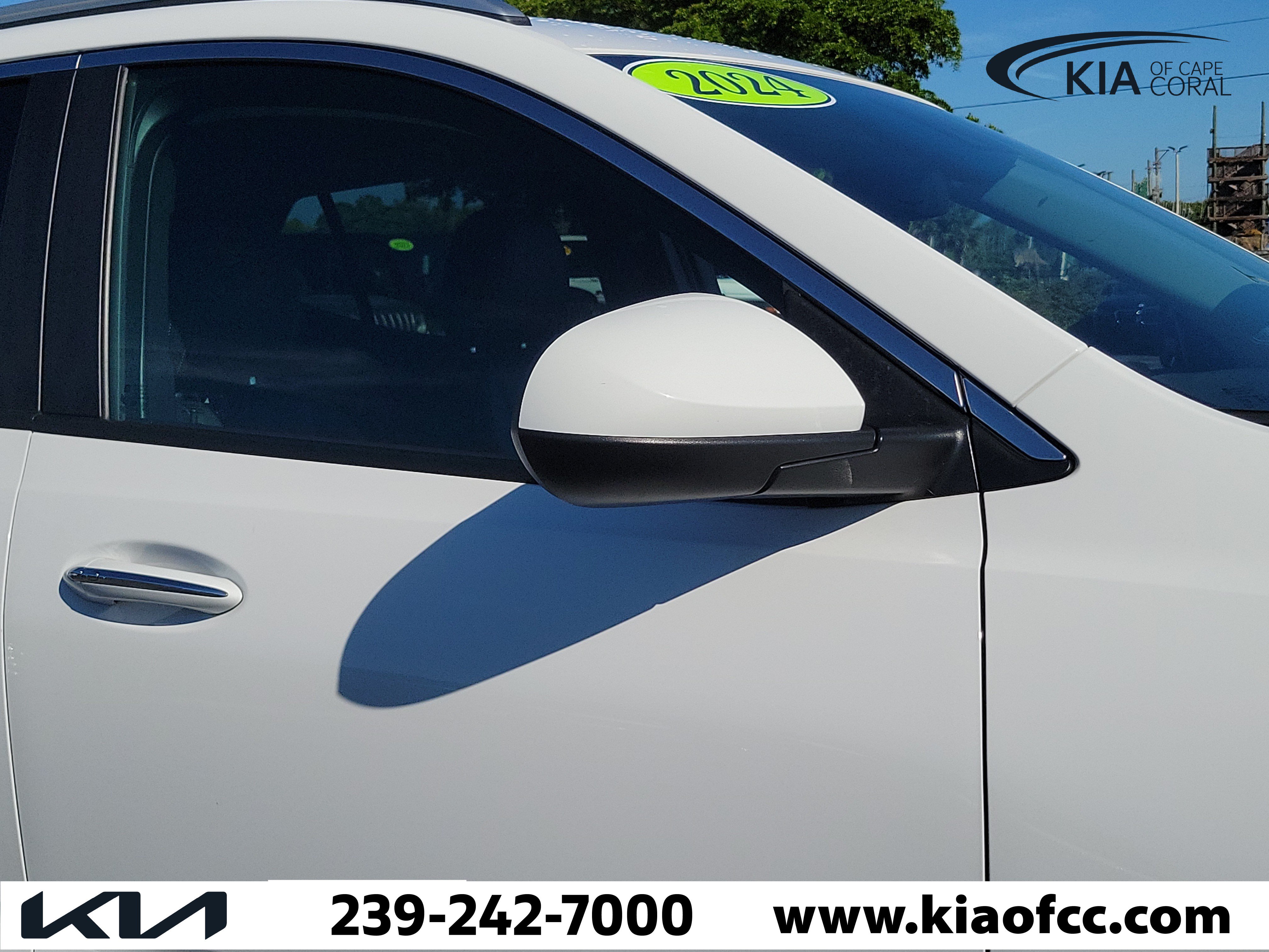 Used 2024 Buick Encore GX Sport Touring AWD/4WD image 8