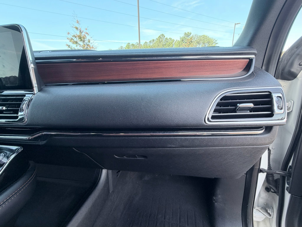 Used 2021 Lincoln Navigator Reserve RWD image 20
